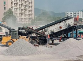 國內(nèi)建筑垃圾處理市場轉(zhuǎn)型升級 中意移動破碎機“低碳環(huán)保”
