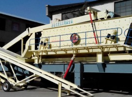 如何選擇礦山機(jī)械石頭破碎機(jī)，在鄭州購買碎石機(jī)認(rèn)準(zhǔn)價(jià)格誠信廠家